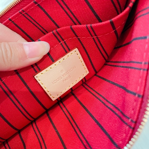Louis Vuitton Monogram Neverfull MM pouch - Picture 8 of 8